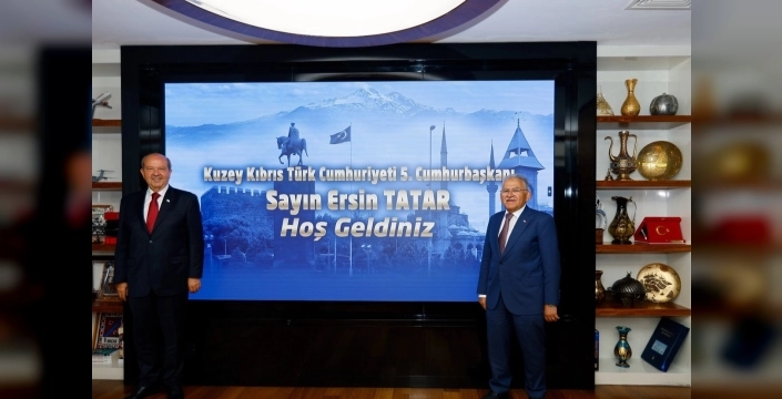 Türk Dünyası'ndan Kayseri'ye Büyük Onur: Tatar, Büyükkılıç'ı Kutladı