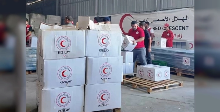 Türk Kızılayı Gazze'ye yardım ulaştırmayı sürdürüyor