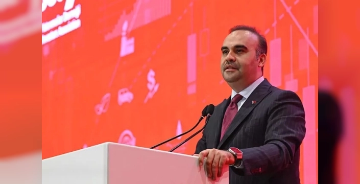 Türkiye ekonomisi son 24 çeyrektir büyüme kaydediyor