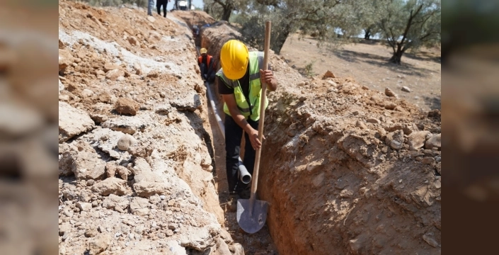 Yatağan'da içme suyu hattı yenileme çalışmaları başladı