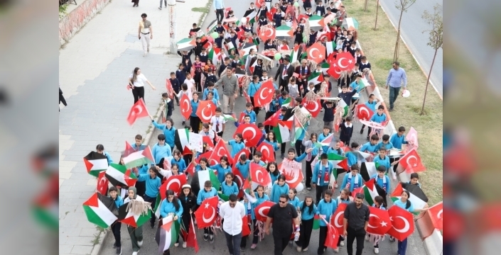Ağrı'da Gazze'deki çocuklar için uçurtma etkinliği düzenlendi