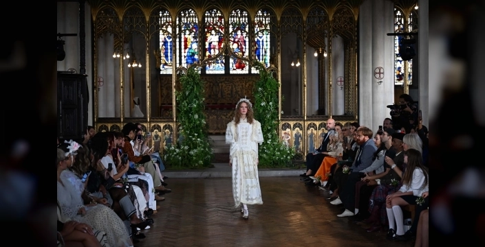 Antep işi nakışı Londra Moda Haftası'nda ilgi gördü