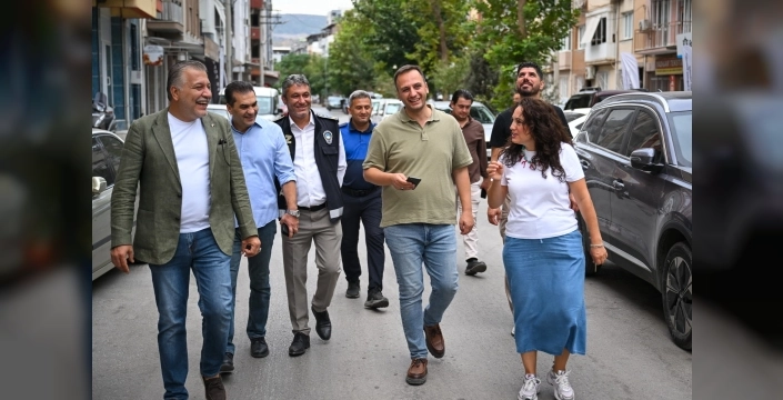 Bornova belediye başkanı mahalleleri ziyaret etti
