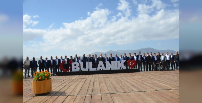 Bulanık'ta Gaziler Günü töreni gerçekleştirildi