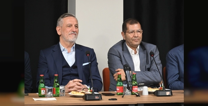 Burkay, Kayapa OSB'de sanayicilerle bir araya geldi