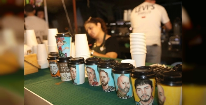 Bursa'da kahve festivali yoğun ilgi gördü