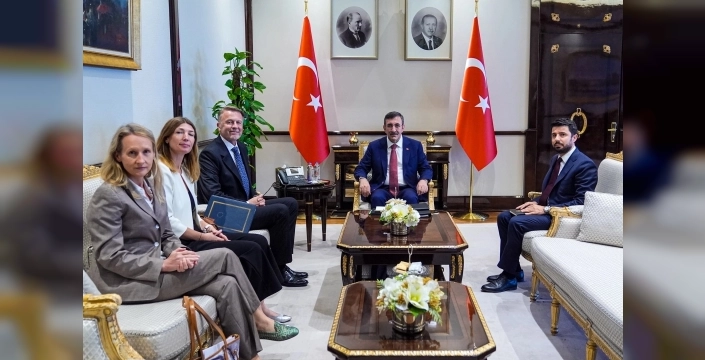 Cevdet Yılmaz, 4 ülkeden büyükelçileri kabul etti
