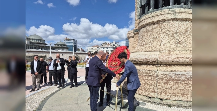 CHP İstanbul'dan Anıtkabir'e çağrı