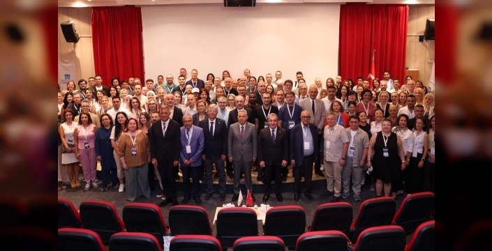 Dokuz Eylü'de yapay zeka odaklı liderlik toplantısı yapıldı