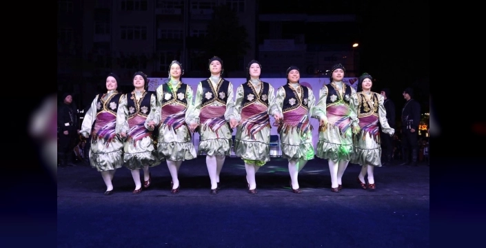 Giresun halk oyunları Polatlı festivalinde sahne aldı
