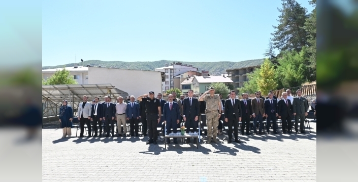 Hizan'da ilköğretim haftası kutlandı