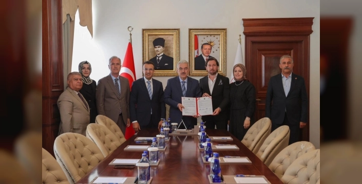 İnegöl'de iki yeni aile sağlığı merkezi için protokol imzalandı