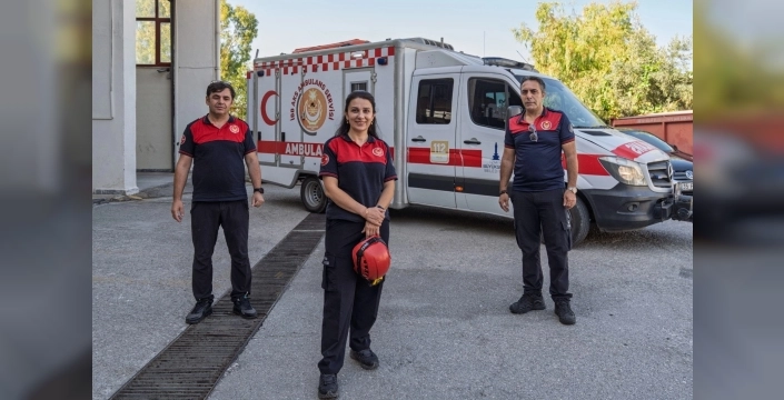 İtfaiye paramediklerinden evde doğum müdahalesi
