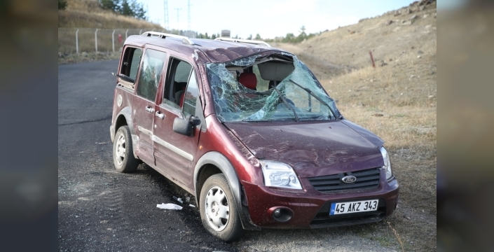 Kars'ta trafik kazası: 3 yaralı