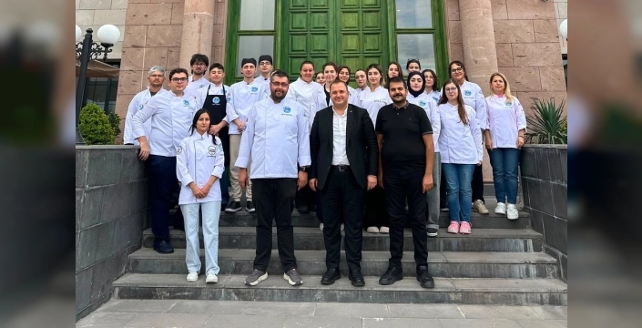 Kayseri Mutfak Akademisi, gastronomi öğrencilerine uygulamalı eğitim veriyor
