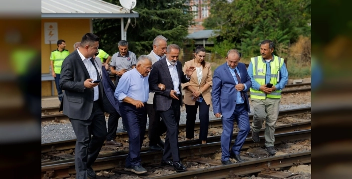 Kayseri ulaşımı için TCDD ile görüşüldü