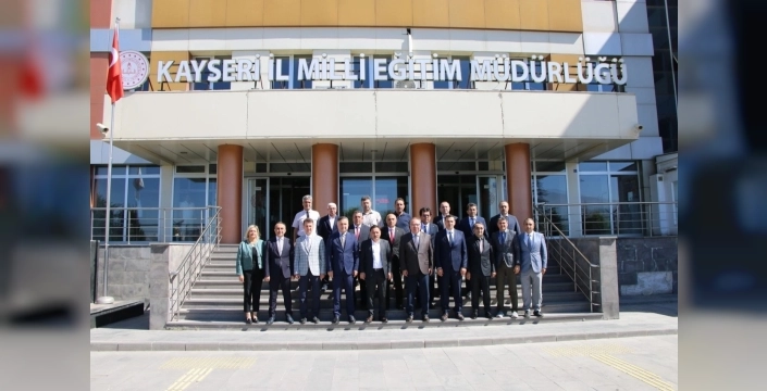 Kayseri Valisi, İl Milli Eğitim Müdürlüğü'nü ziyaret etti
