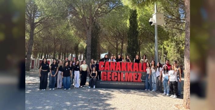 Keşanlı 40 öğrenci Çanakkale'yi ziyaret etti