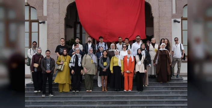 Konya'da yayıncılık yaz okulu sona erdi