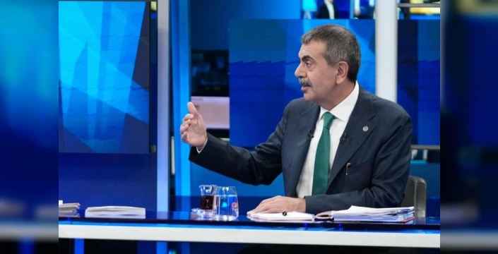 Milli Eğitim Bakanı Tekin, öğretmenlerin kılık kıyafet kurallarına dikkat çekti