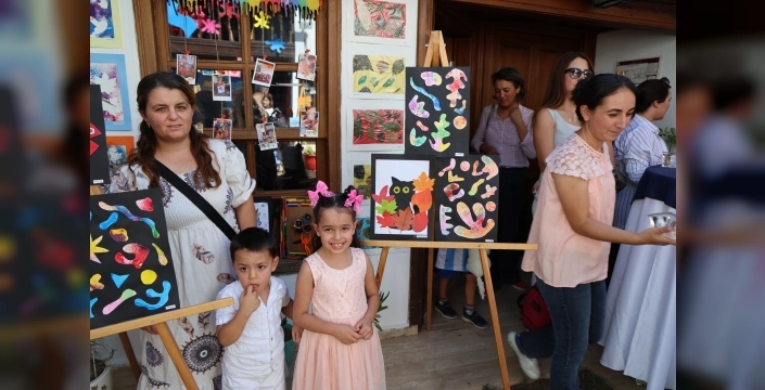Muğla'da çocukların resimleri sergilendi
