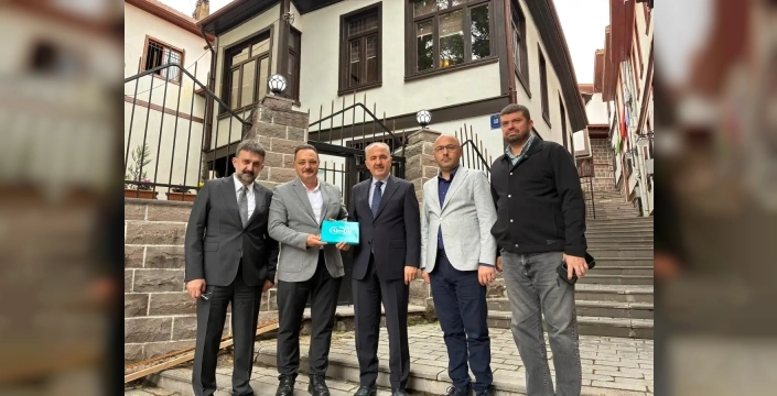 Rize Belediye Başkanı Metin, TİMBİR'i ziyaret etti