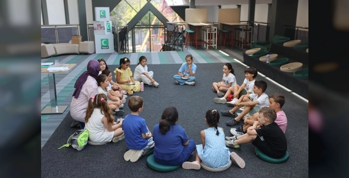 Sakarya'da çocuklar felsefe atölyesinde buluştu