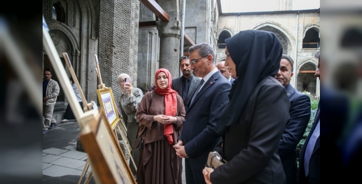 Tarihi medrese 31 sanatçının eserlerine ev sahipliği yaptı