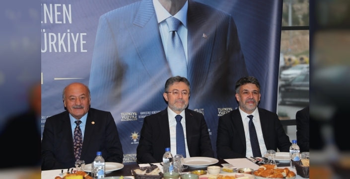 Tarım ve Orman Bakanı Yumaklı, Erzincan'da tarım politikalarını açıkladı
