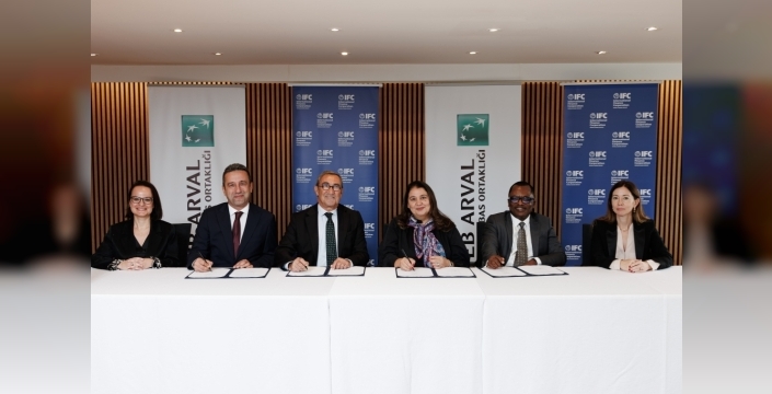 TEB Arval ve IFC, sürdürülebilir mobilite için anlaşma imzaladı