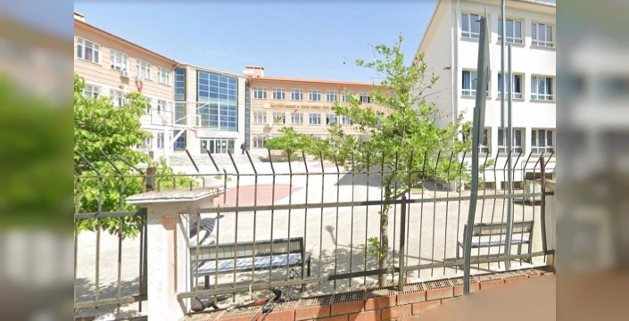 Turgutlu'da liseye yakın bölgede silahlı saldırı gerçekleşti