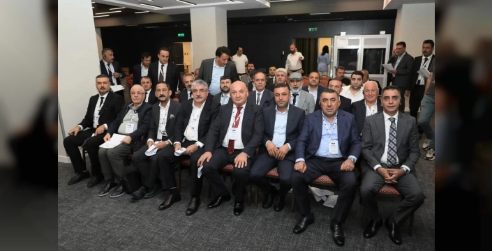Van TSO heyeti Erivan'da ticaret köprüleri kurdu