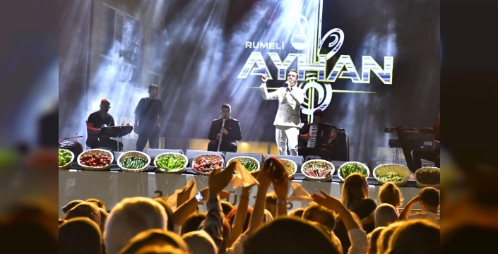 Yenişehir'de Uluslararası Altın Biber Festivali coşkuyla kutlandı