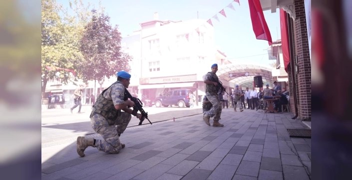 Yenişehir, düşman işgalinden kurtuluşunu kutladı