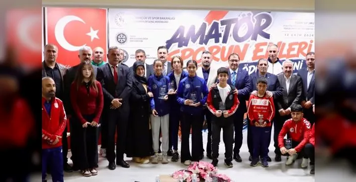 2026 sporun enleri ödülleri Ağrı'da sahiplerini buldu