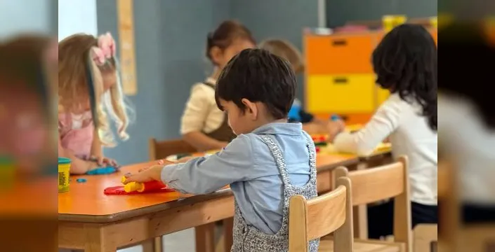 Adapazarı'nda minikler için eğitim atölyeleri açıldı