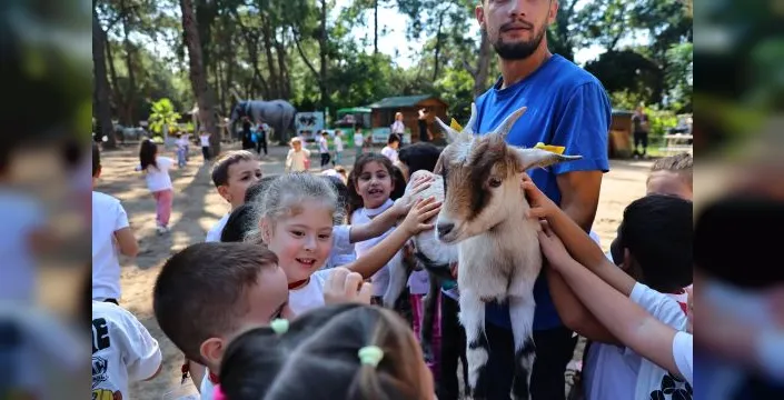 Antalya'da çocuklara doğa sevgisi aşılandı