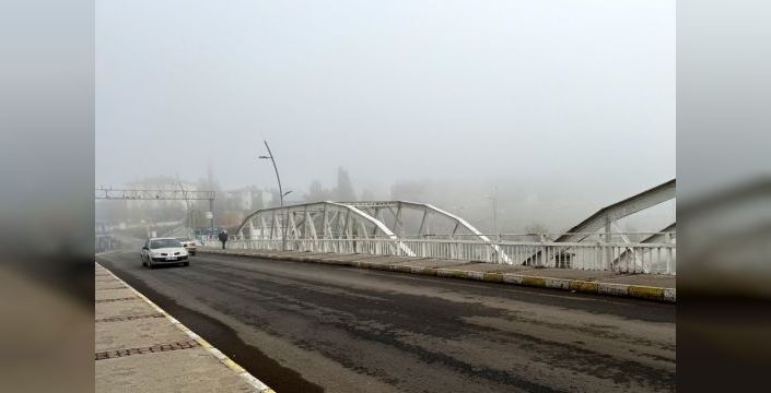 Ardahan'da sis ulaşımı aksattı