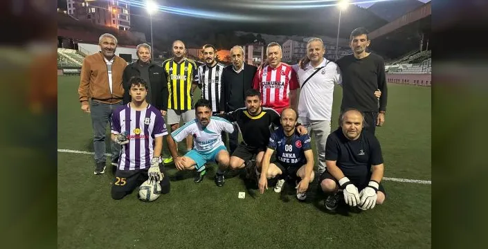 Artvinli gazeteciler Batum'da uluslararası futbol turnuvasında mücadele edecek