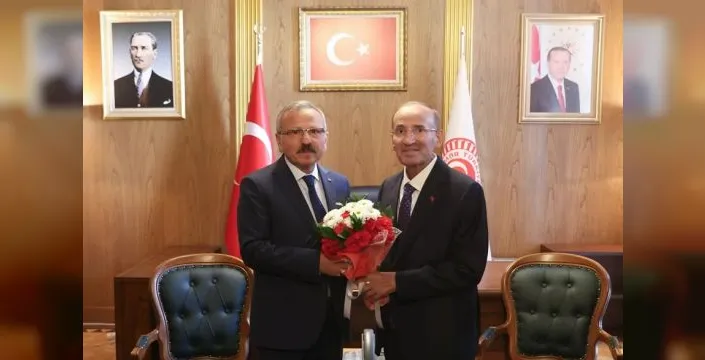 Bekir Bozdağ, TBMM Başkanvekilliği görevini devretti
