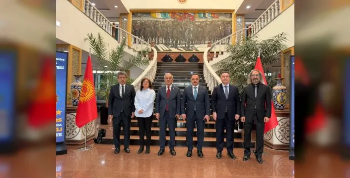 Bişkek'te Türk dünyası sempozyumu düzenlendi