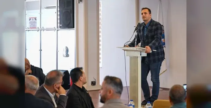Bornova belediye başkanı esnafla bir araya geldi
