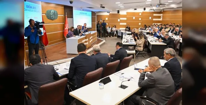 Bornova Belediyesi, 2027 için 9 milyar liralık bütçe onayladı
