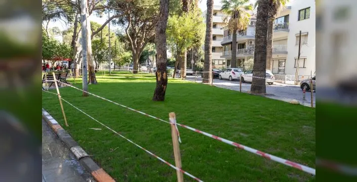 Bornova Büyükpark'ta otomatik sulama tamamlandı