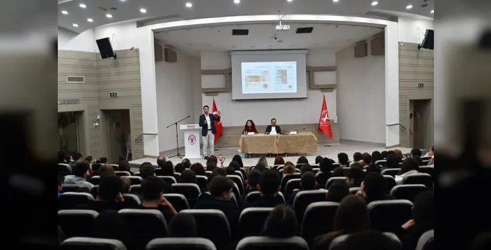 Bornova'da lise öğrencilerine afet ve iklim eğitimi