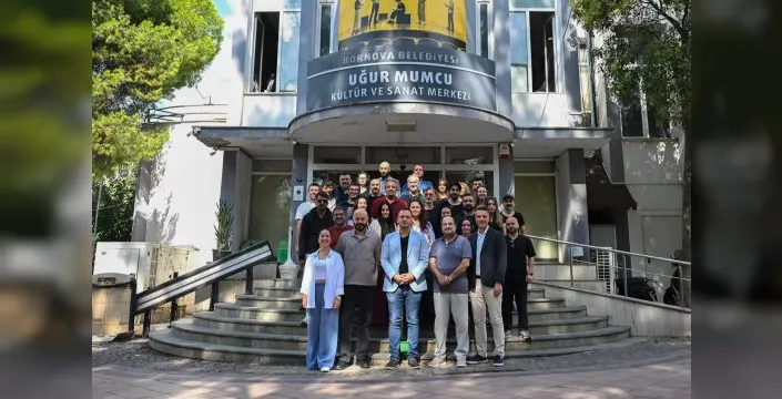 Bornova'da tiyatro etkinlikleri devam edecek