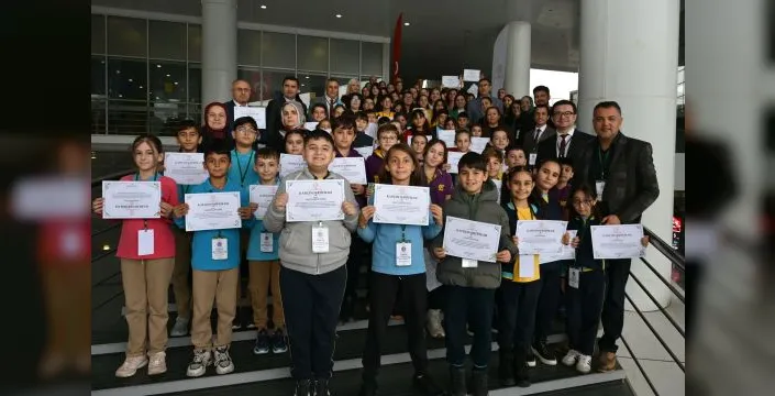 Bursa'daki iklim çalıştayında 72 öğrenci çözüm aradı