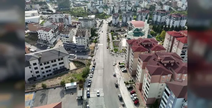 Çayırova'da Bahriye Üçok Caddesi yenileniyor