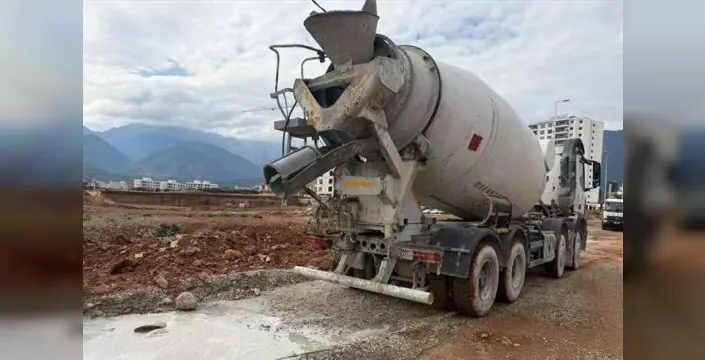 Denizli'de çevreye beton döken firmaya ceza