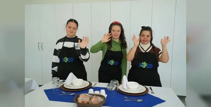 Down sendromlu bireyler için komilik eğitimi başlıyor